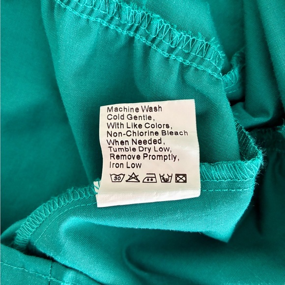 PrettyGarden Dress M Green Smocked Puff Sleeve Tiered Boho Cottagecore Prairie - Picture 13 of 13